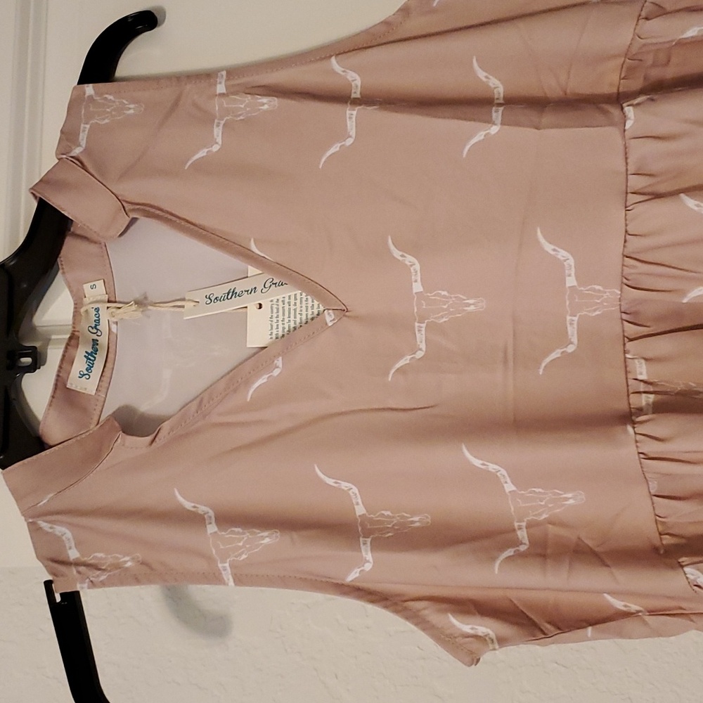 Dress - Picture 2 of 9